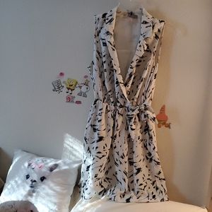 Back and white mini dress